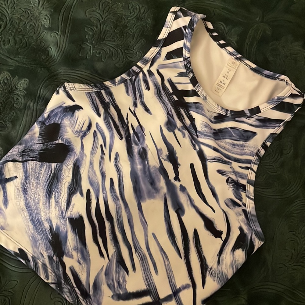 Balance collection crop top M